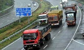 Appeal to heavy vehicle drivers to avoid traffic jams on Mumbai-Pune Expressway