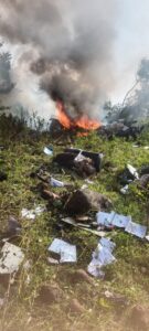A helicopter crashed in Bavadhan in Pune १