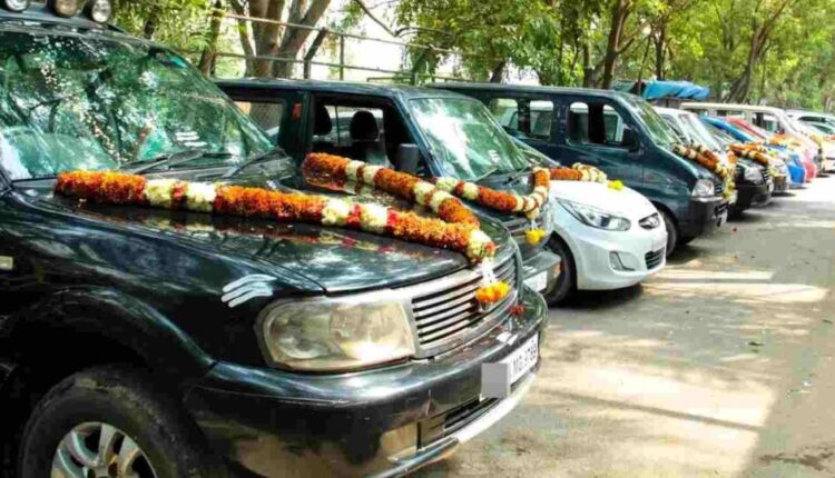 Pune residents buy 10000 vehicles on Gudi Padwa