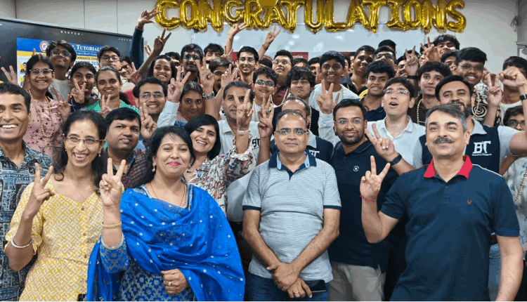 jee advanced 2025 bakliwal tutorials top1000 results १
