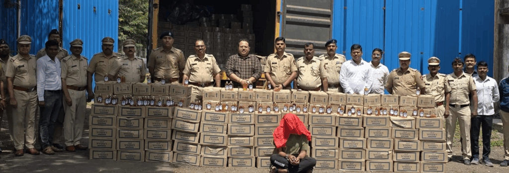 सासवडमध्ये १ कोटी ३३ लाखांचा अवैध मद्यसाठा जप्त