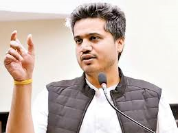 आमदार रोहित पवार