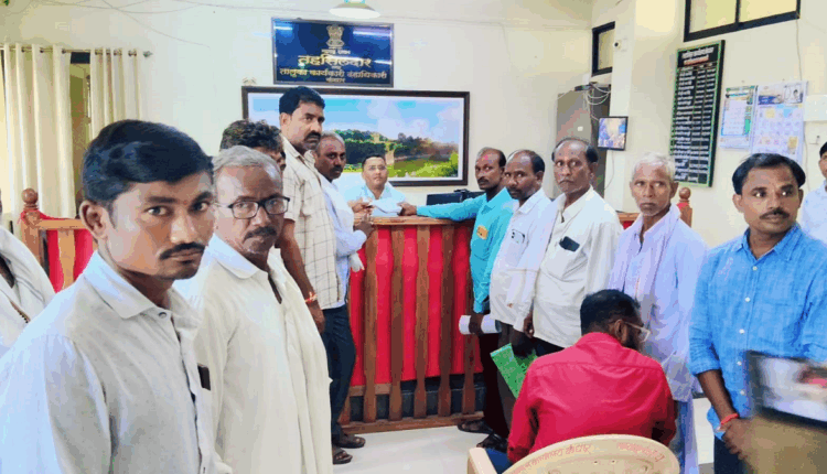 पुराच्या पाण्यापासून बचावासाठी पुनर्वसन करा