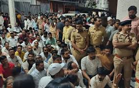 nasrapur atrocity case protest pune satara highway bhor